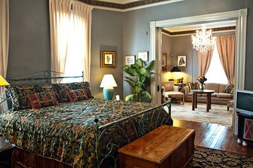 Arbor House Suites Bed And Breakfast Сан-Антоніо Екстер'єр фото